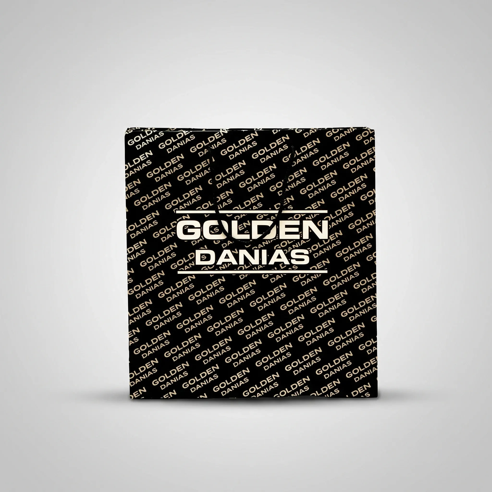 Χάρτινη σακούλα για ανδρικό κατάστημα — Golden Danias | Laderos Bags